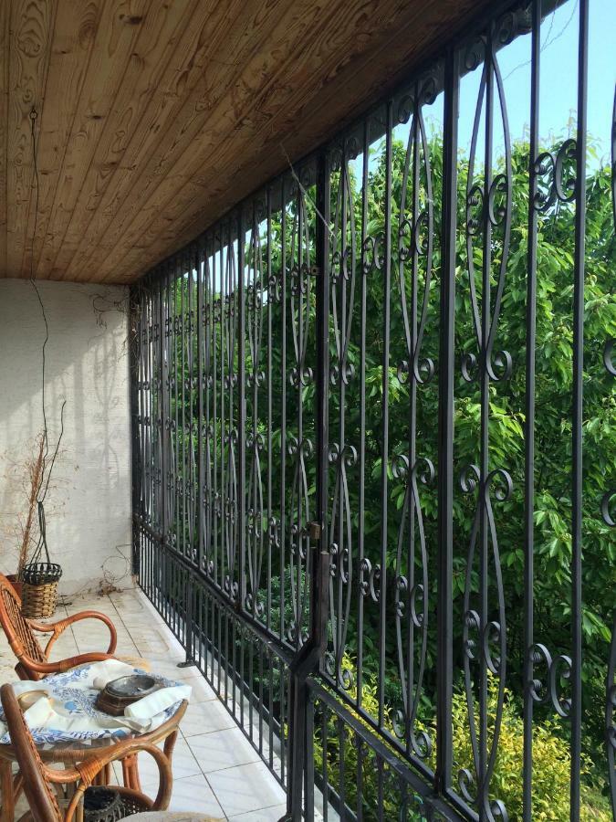 Holiday House Cervena Veza Piest'any Exterior photo